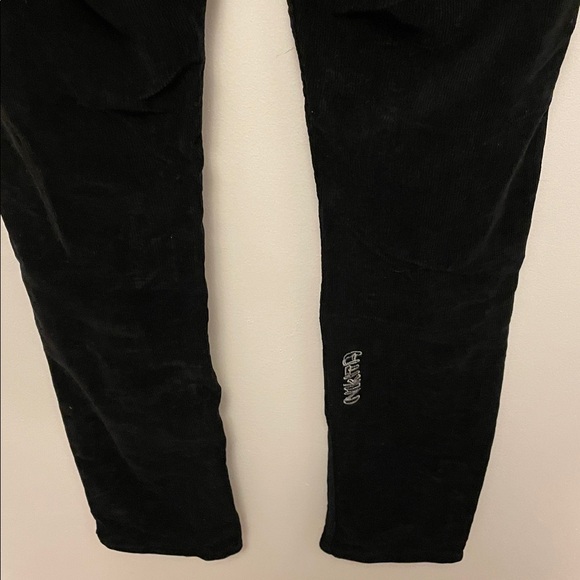 Nwt’s Women’s Nakita Black Corduroy Pants Size 27” x 34” - Picture 6 of 11